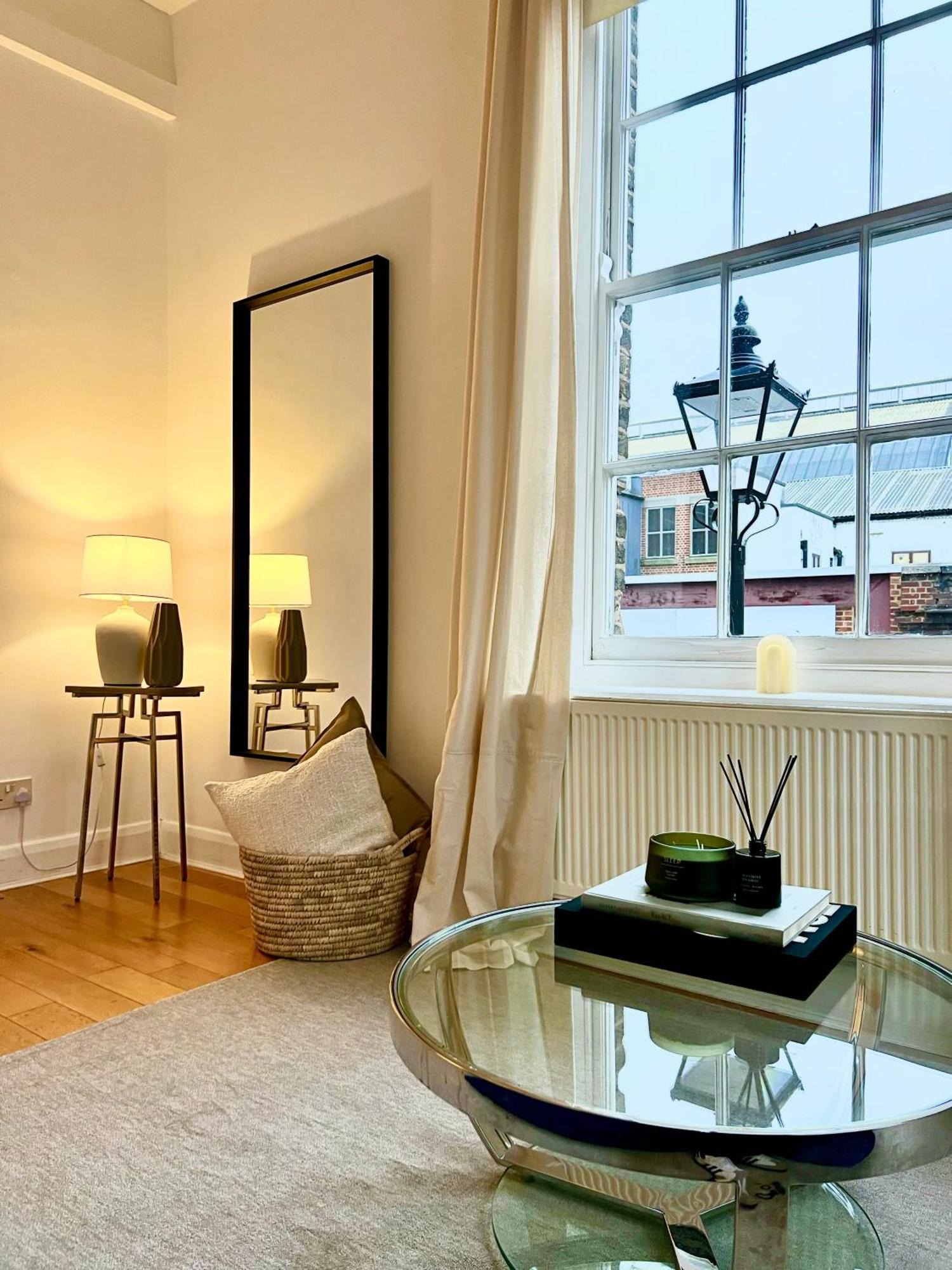 Stylish One Bedroom Apartment In The Heart Of Angel London Exterior photo